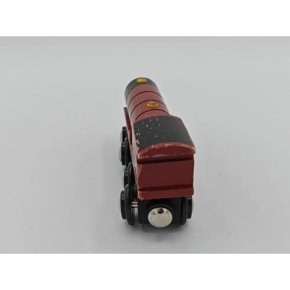 Toys R Us Imaginarium Wooden Magnetic Train Engine Red Black TRU-08-RR Number‎ 4